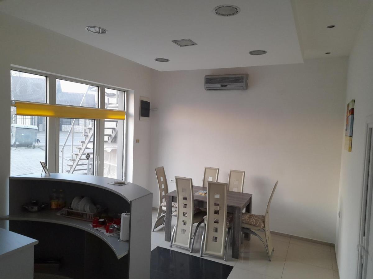 Апартаменты Apartman Mladenovic Заечар Экстерьер фото